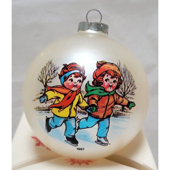 Campbell's Other - 1987 Campbells Soup Kids Collectors Edition - Christmas Ornament Decoration Ball